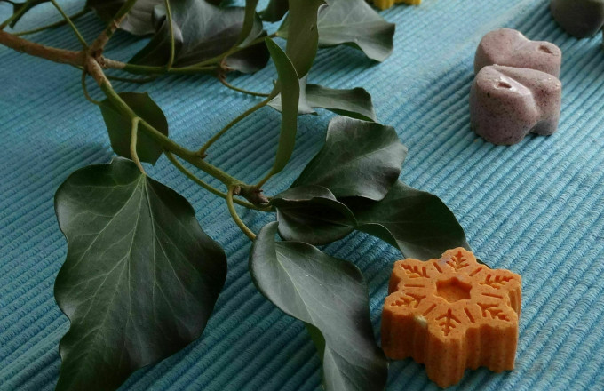 Badepralinen aus natürlichen Zutaten, Foto: Gabi Sußdorf, Lizenz: Gabis Seifenmanufaktur